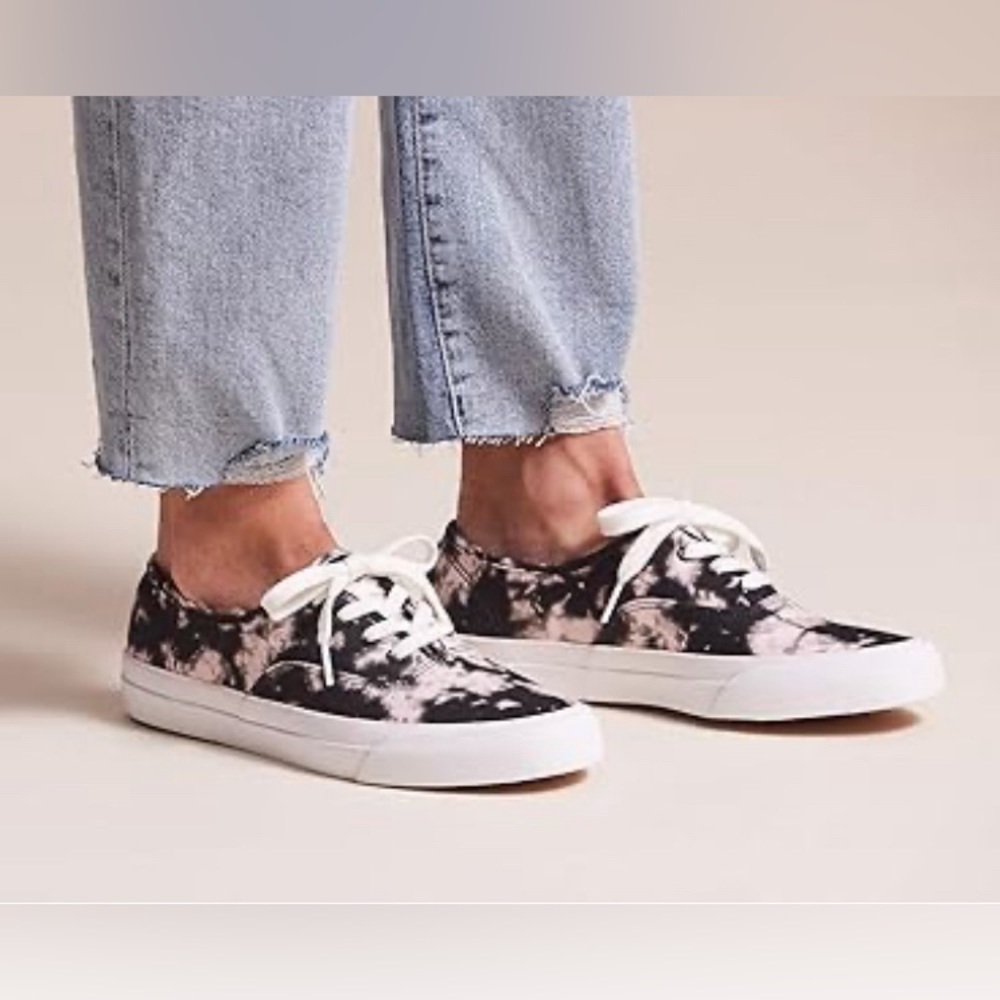 Keds Women’s Surfer sneakers tie dye‎ size 10